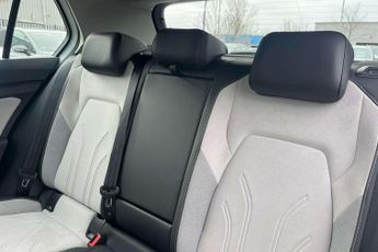 Volkswagen Golf 1.5 TSI 204 Style eHybrid 5dr DSG