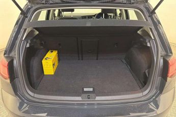 Volkswagen e-Golf 99kW e-Golf 35kWh 5dr Auto