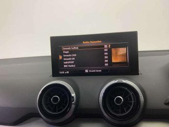 Audi Q2 35 TFSI Black Edition 5dr S Tronic