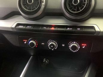 Audi Q2 35 TFSI Black Edition 5dr S Tronic