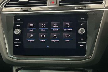 Volkswagen Tiguan 2.0 TSi 230 4Motion SEL 5dr DSG
