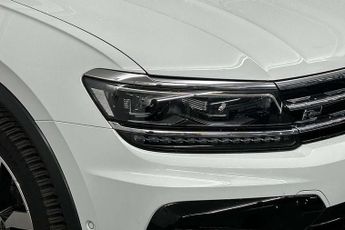 Volkswagen Tiguan 2.0 TSi 230 4Motion SEL 5dr DSG