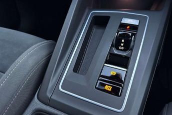 Volkswagen Golf 1.5 eTSI 150 Style 5dr DSG