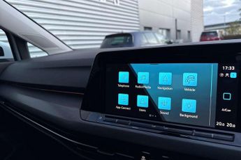 Volkswagen Golf 1.5 eTSI 150 Style 5dr DSG