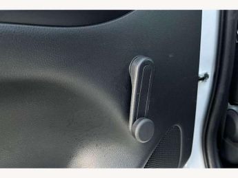 Toyota Yaris 1.5 Hybrid Icon 5dr CVT