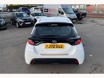 Toyota Yaris 1.5 Hybrid Icon 5dr CVT