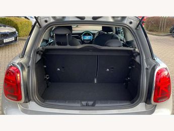 MINI Hatchback 1.5 Cooper Classic 3dr Auto