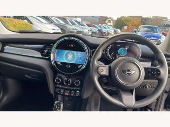 MINI Hatchback 1.5 Cooper Classic 3dr Auto