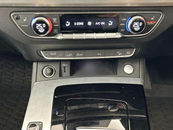 Audi Q5 55 TFSI e Quattro Competition 5dr S Tronic