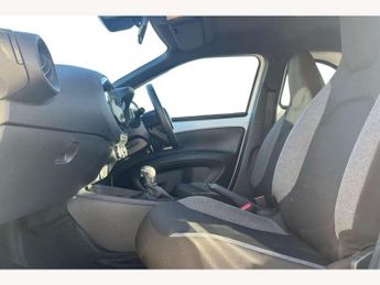 Toyota Aygo X 1.0 VVT-i Pure 5dr Auto