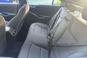 Hyundai IONIQ 1.6 GDi Hybrid Premium 5dr DCT