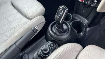 MINI Hatchback 1.5 Cooper Exclusive 3dr Auto