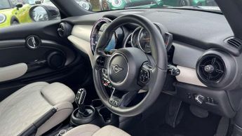 MINI Hatchback 1.5 Cooper Exclusive 3dr Auto