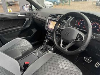 Volkswagen Tiguan 2.0 TDI R-Line 5dr DSG
