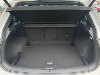 Volkswagen Tiguan 2.0 TDI R-Line 5dr DSG
