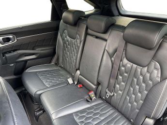 Kia Sorento 1.6 T-GDi HEV 4 5dr Auto
