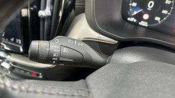 Volvo XC60 2.0 B5D Inscription Pro 5dr AWD Geartronic