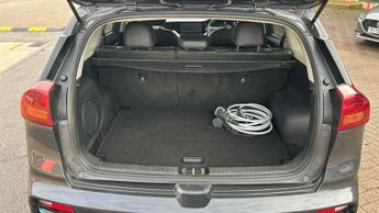 Kia e-Niro 150kW 4 64kWh 5dr Auto