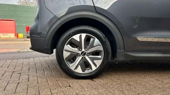 Kia e-Niro 150kW 4 64kWh 5dr Auto