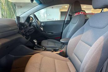 Hyundai IONIQ 1.6 GDi Hybrid Premium 5dr DCT