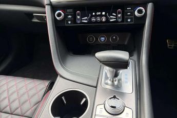 Genesis G70 2.2D Sport 4dr Auto