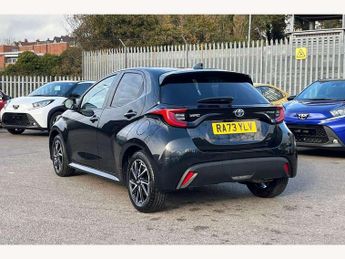 Toyota Yaris 1.5 Hybrid Design 5dr CVT