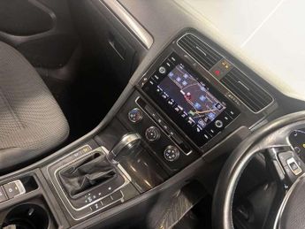 Volkswagen Golf Estate 1.6 TDI Match 5dr DSG