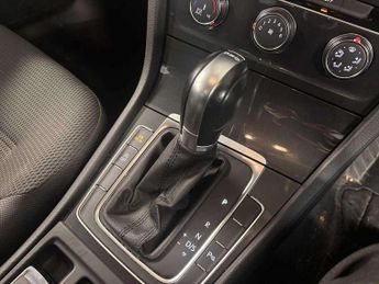 Volkswagen Golf Estate 1.6 TDI Match 5dr DSG