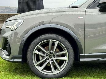 Audi Q3 35 TFSI Black Edition 5dr S Tronic