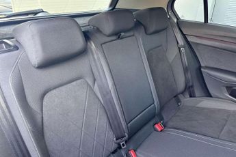Volkswagen Golf 1.5 eTSI 150 Style 5dr DSG