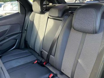 Peugeot 3008 1.2 PureTech Allure Premium+ 5dr EAT8