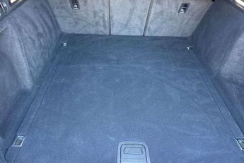 Audi A4 Avant 35 TDI Black Edition 5dr S Tronic