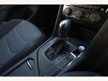 Volkswagen Tiguan Allspace 2.0 TDI R-Line 5dr DSG