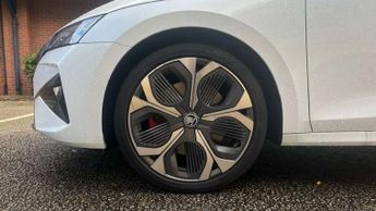 Skoda Octavia vRS 2.0 TSI vRS 5dr DSG