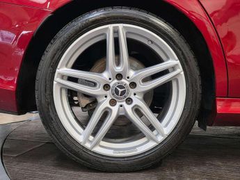 Mercedes-Benz E-Class Estate E200d AMG Line 5dr 9G-Tronic