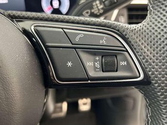 Audi A4 Avant 40 TFSI 204 S Line 5dr S Tronic