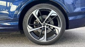Audi Q7 50 TDI Quattro Black Edition 5dr Tiptronic