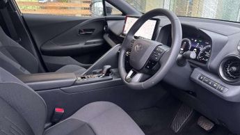 Toyota C-HR 2.0 PHEV Design 5dr CVT