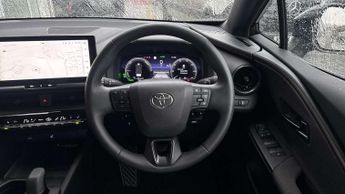 Toyota C-HR 2.0 PHEV Design 5dr CVT