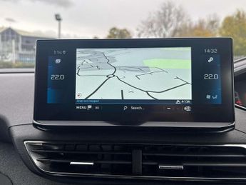 Peugeot 3008 1.2 PureTech Allure Premium+ 5dr EAT8