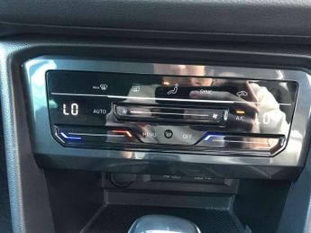 Volkswagen Tiguan 2.0 TDI Life 5dr DSG