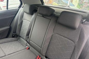 Volkswagen Golf 1.5 eTSI 150 Life 5dr DSG