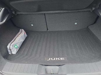 Nissan Juke 1.6 Hybrid Tekna 5dr Auto