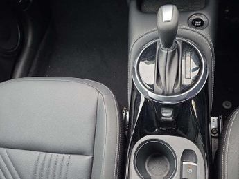 Nissan Juke 1.6 Hybrid Tekna 5dr Auto