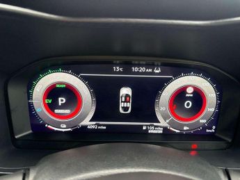 Nissan Juke 1.6 Hybrid Tekna 5dr Auto