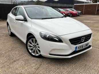 Volvo V40 D2 [120] SE Lux Nav 5dr