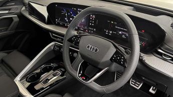 Audi Q5 2.0 TFSI e Quattro 299 S Line 5dr S Tronic