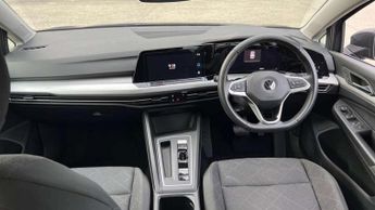 Volkswagen Golf 1.5 eTSI 150 Life 5dr DSG