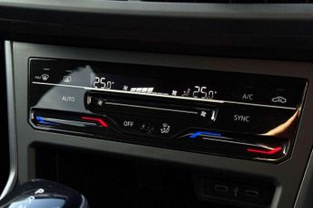 Volkswagen Polo 1.0 TSI 110 R-Line 5dr DSG