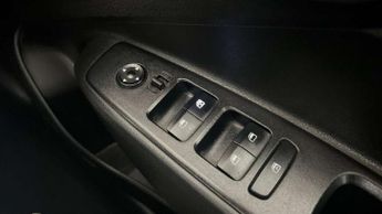 Hyundai i10 1.0 Advance 5dr Auto